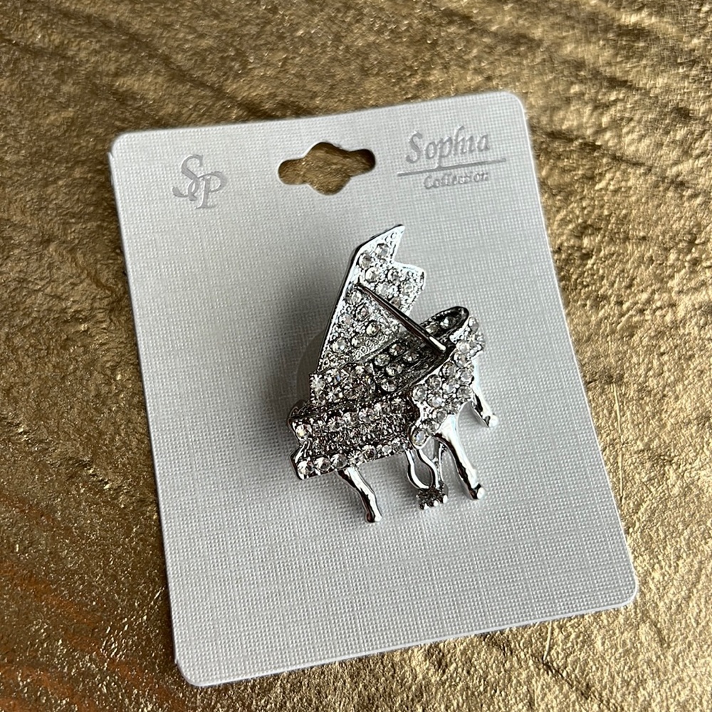 Silver grand piano music rhinestone lapel pin/brooch, NWT BOUTIQUE
